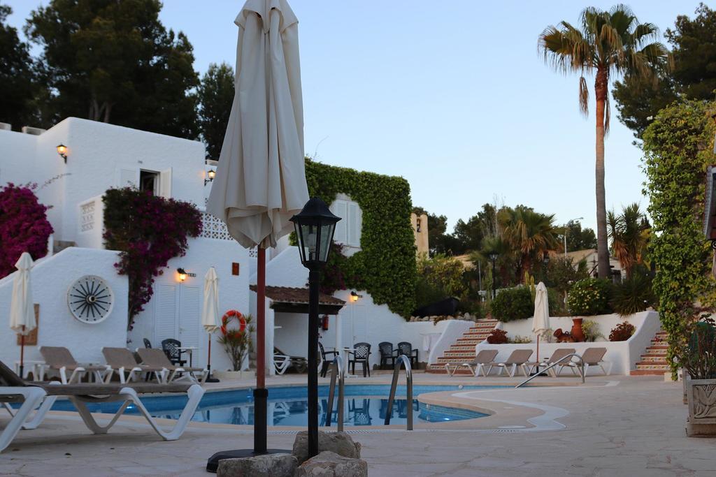 Villa Columbus Family Boutique Hotel Peguera Exterior photo
